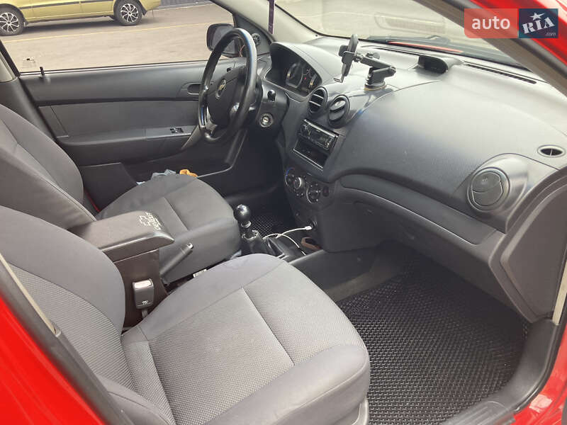 Седан Chevrolet Aveo 2006 в Кам'янець-Подільському