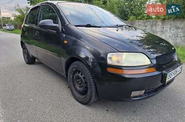 Хэтчбек Chevrolet Aveo 2005 в Киеве