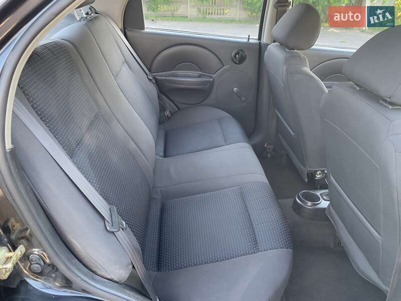 Седан Chevrolet Aveo 2005 в Білій Церкві