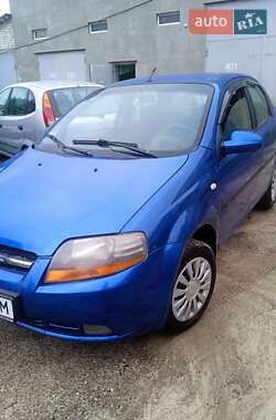 Седан Chevrolet Aveo 2005 в Шостке