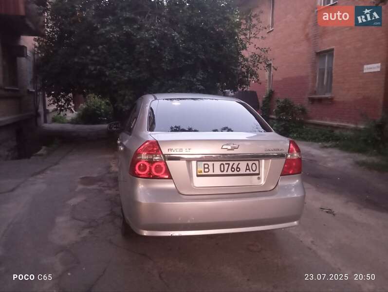 Седан Chevrolet Aveo 2007 в Полтаве