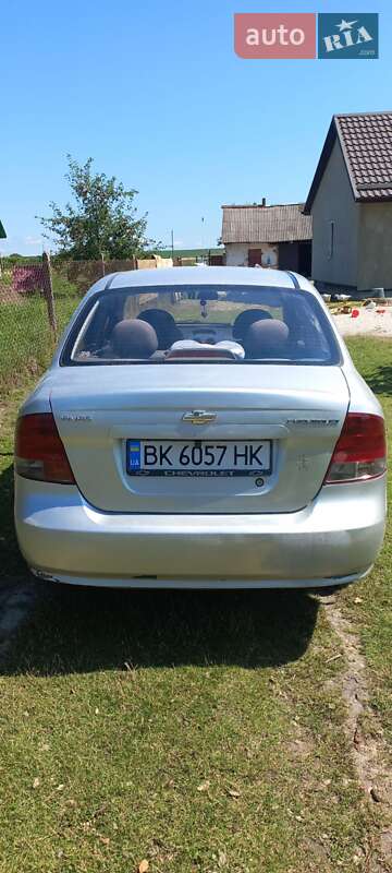 Седан Chevrolet Aveo 2005 в Гоще