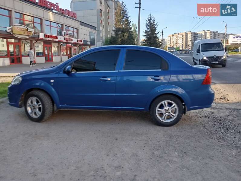 Седан Chevrolet Aveo 2006 в Рогатині
