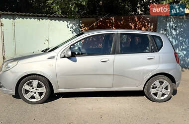 Хэтчбек Chevrolet Aveo 2008 в 