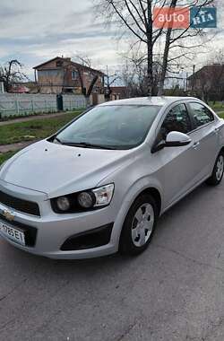 Седан Chevrolet Aveo 2013 в Василькове
