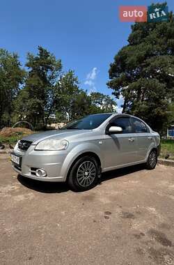 Седан Chevrolet Aveo 2008 в Киеве