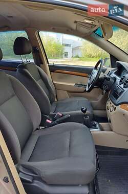 Седан Chevrolet Aveo 2007 в 