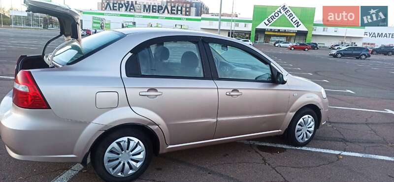 Седан Chevrolet Aveo 2007 в Одессе