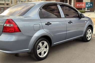 Седан Chevrolet Aveo 2006 в 