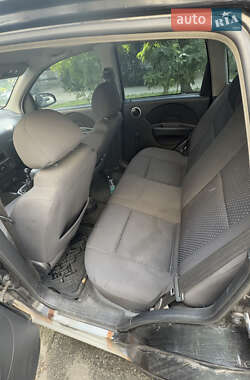 Хетчбек Chevrolet Aveo 2007 в  фото 9 Хетчбек Chevrolet Aveo 2007 в