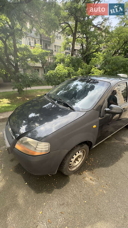 Хэтчбек Chevrolet Aveo 2007 в Киеве