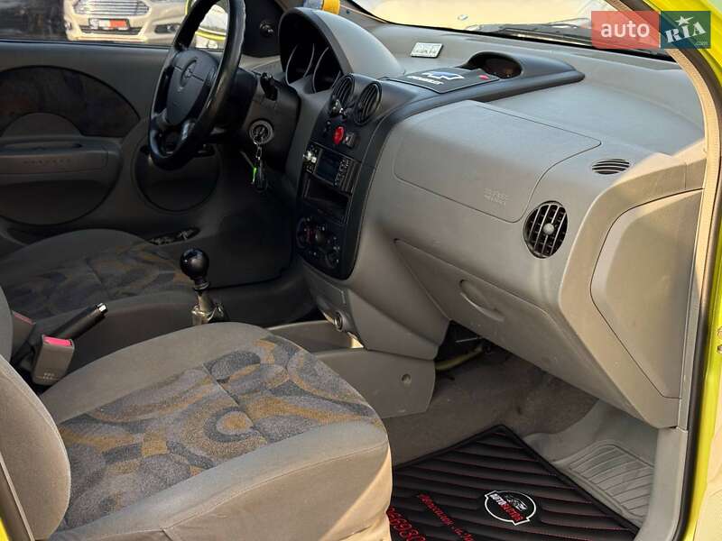 Хетчбек Chevrolet Aveo 2005 в Харкові фото 14 Хетчбек Chevrolet Aveo 2005 в Харкові