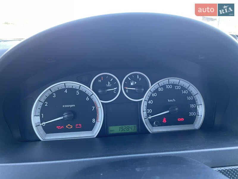 Седан Chevrolet Aveo 2007 в Іллінцях