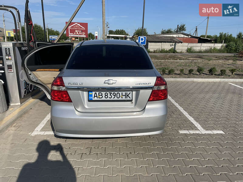 Седан Chevrolet Aveo 2007 в Іллінцях