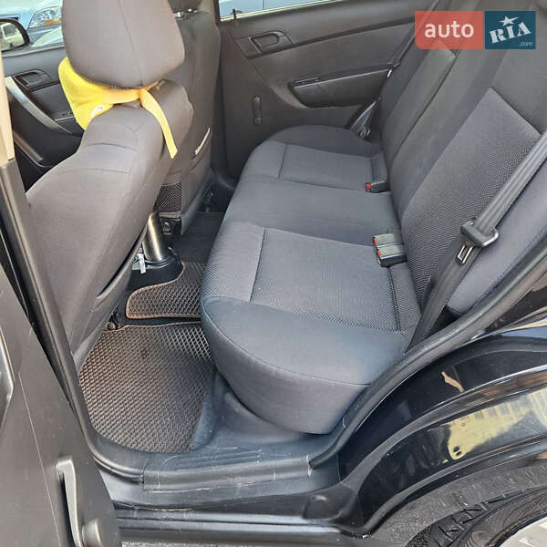 Седан Chevrolet Aveo 2006 в Ивано-Франковске