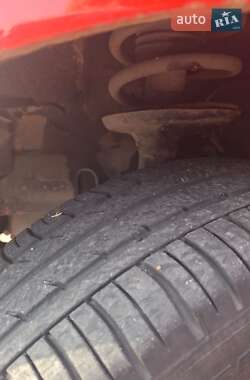 Хэтчбек Chevrolet Aveo 2005 в 