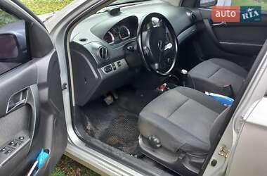 Седан Chevrolet Aveo 2006 в 