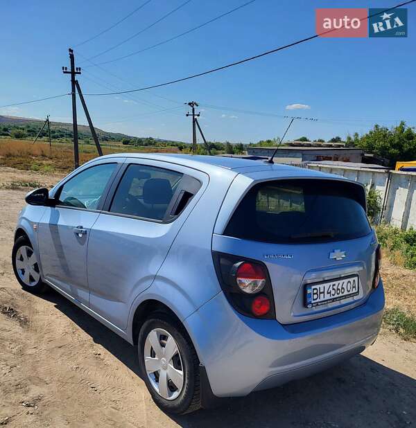 Хетчбек Chevrolet Aveo 2012 в Ананьїві