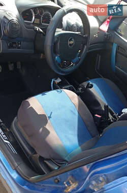Седан Chevrolet Aveo 2006 в Львове