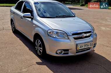 Седан Chevrolet Aveo 2008 в Броварах