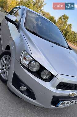 Седан Chevrolet Aveo 2012 в Днепре