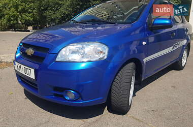 Седан Chevrolet Aveo 2010 в Одесі