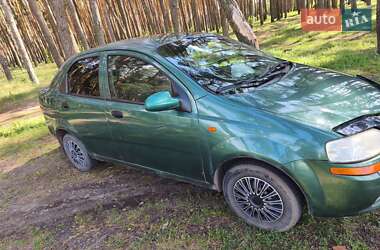 Седан Chevrolet Aveo 2004 в  фото 2 Седан Chevrolet Aveo 2004 в
