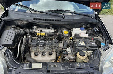 Седан Chevrolet Aveo 2008 в 
