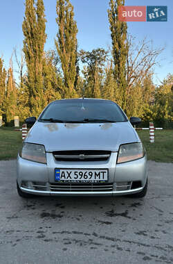 Седан Chevrolet Aveo 2005 в Харькове