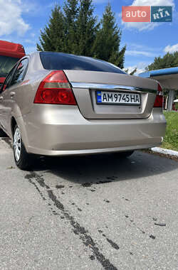 Седан Chevrolet Aveo 2008 в Бердичеві