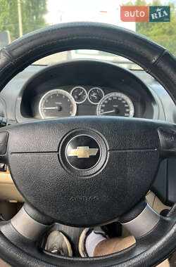 Седан Chevrolet Aveo 2008 в 