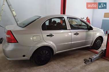 Седан Chevrolet Aveo 2006 в 