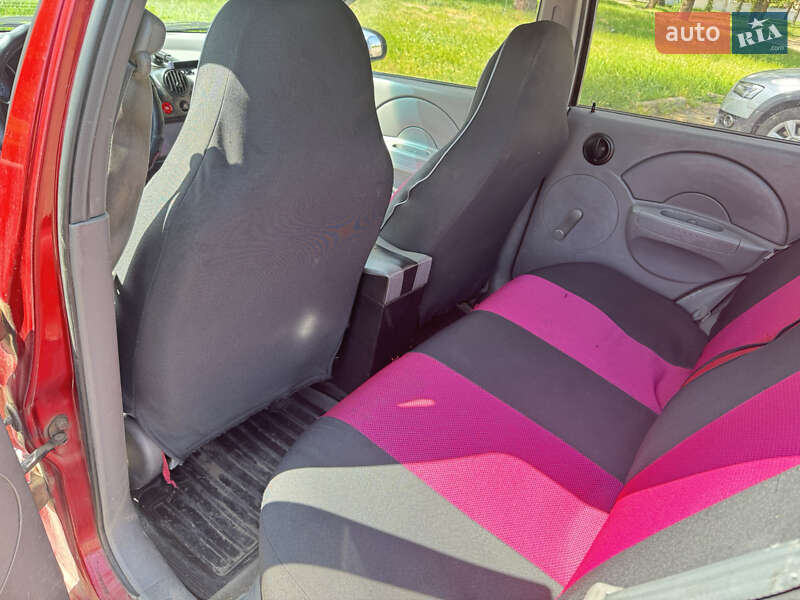 Седан Chevrolet Aveo 2004 в Миколаєві фото 8 Седан Chevrolet Aveo 2004 в Миколаєві