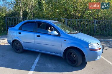 Седан Chevrolet Aveo 2005 в Гостомелі