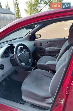 Седан Chevrolet Aveo 2004 в 