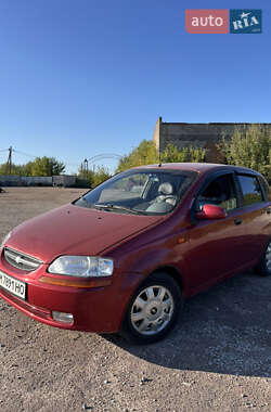 Хэтчбек Chevrolet Aveo 2005 в Коростышеве
