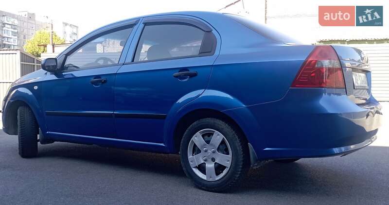 Седан Chevrolet Aveo 2008 в Запорожье