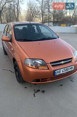 Седан Chevrolet Aveo 2005 в Дніпрі