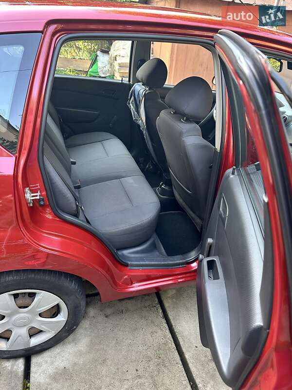 Хетчбек Chevrolet Aveo 2010 в Львові