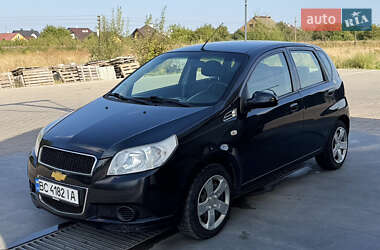 Хэтчбек Chevrolet Aveo 2009 в 