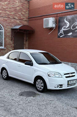Седан Chevrolet Aveo 2008 в Смеле