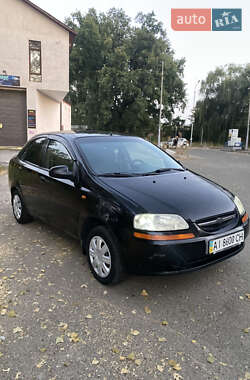 Седан Chevrolet Aveo 2005 в Киеве
