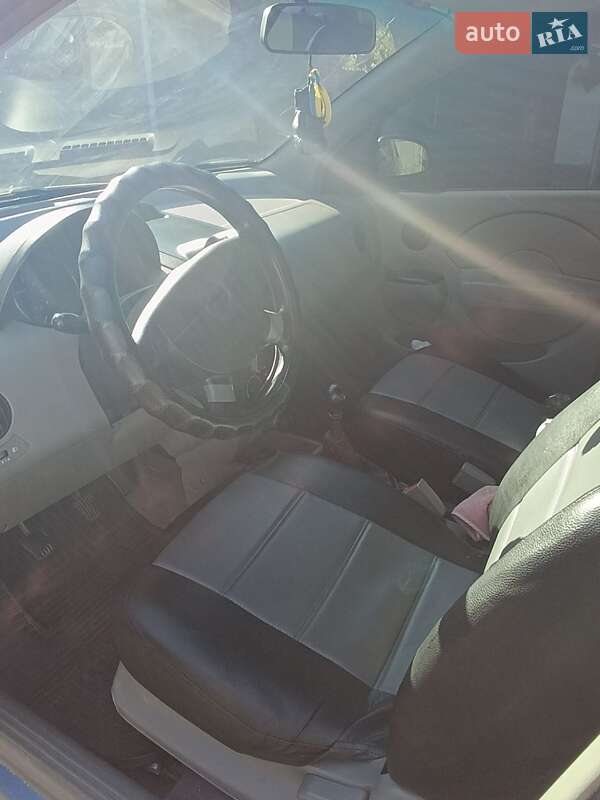 Седан Chevrolet Aveo 2005 в Лубнах фото 4 Седан Chevrolet Aveo 2005 в Лубнах