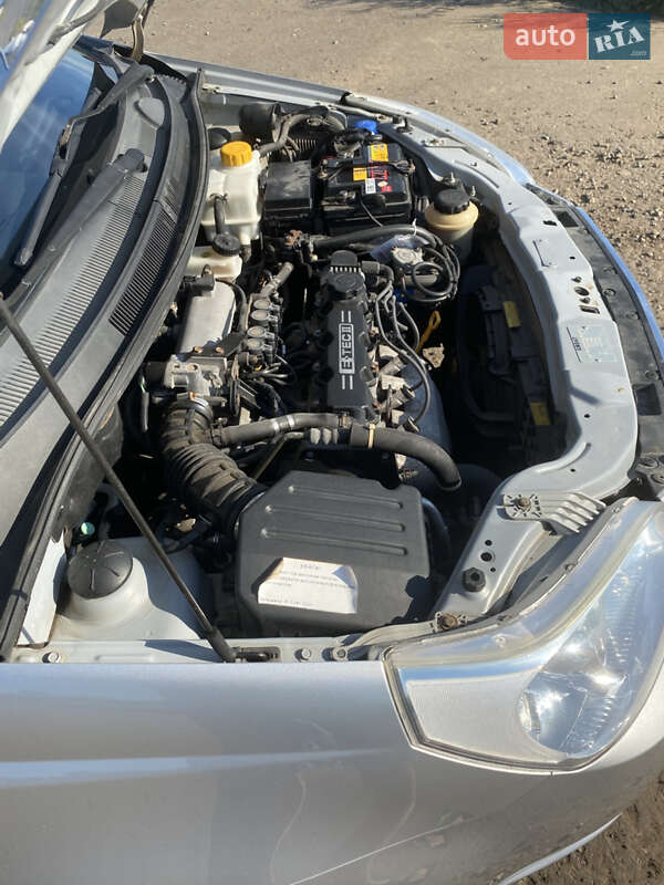 Хэтчбек Chevrolet Aveo 2008 в Харькове фото 27 Хэтчбек Chevrolet Aveo 2008 в Харькове