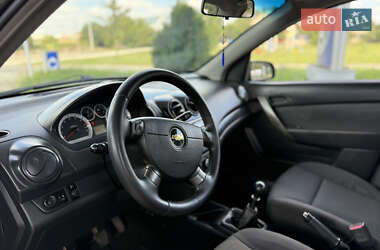 Седан Chevrolet Aveo 2008 в 
