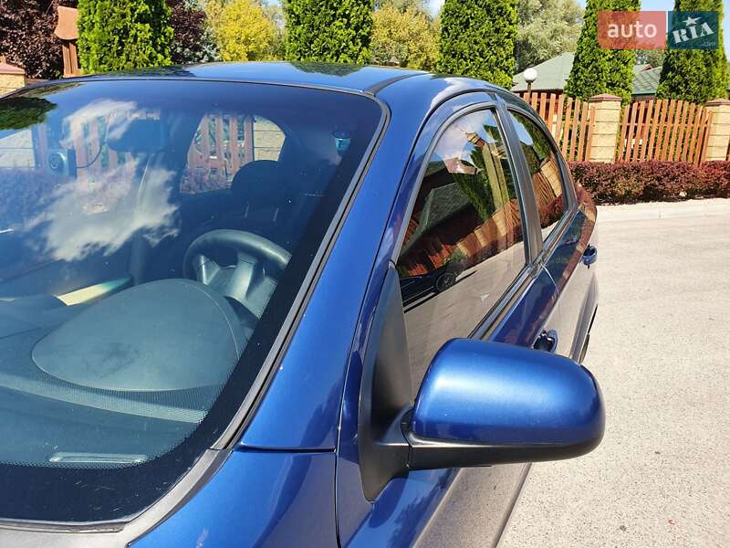 Седан Chevrolet Aveo 2008 в Днепре