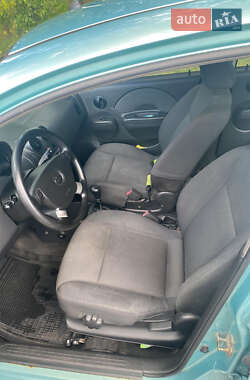 Седан Chevrolet Aveo 2005 в 