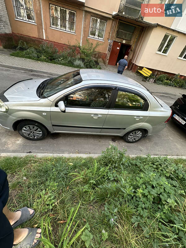 Седан Chevrolet Aveo 2007 в Тернополе