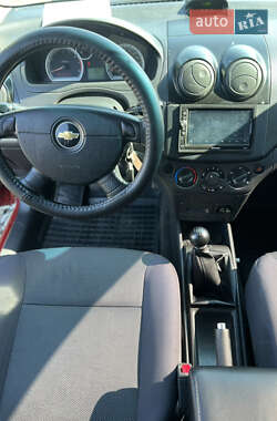 Седан Chevrolet Aveo 2010 в 
