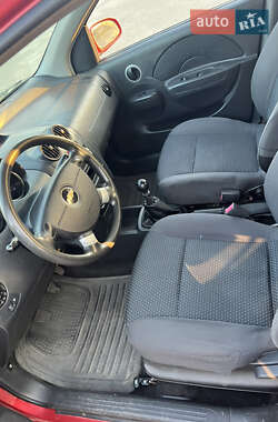 Хэтчбек Chevrolet Aveo 2007 в 